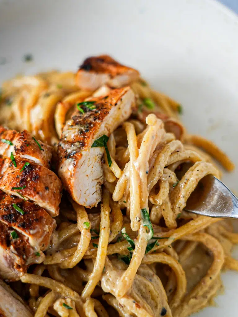 Creamy Lemon Chicken Pasta 